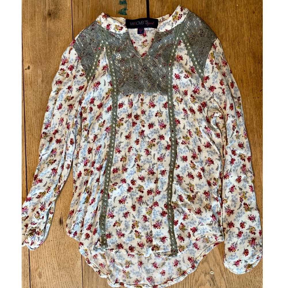 Weavers girls’ dressy/casual top